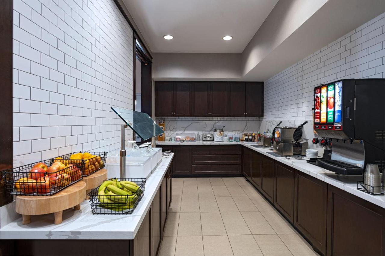 | Residence Inn Beaumont