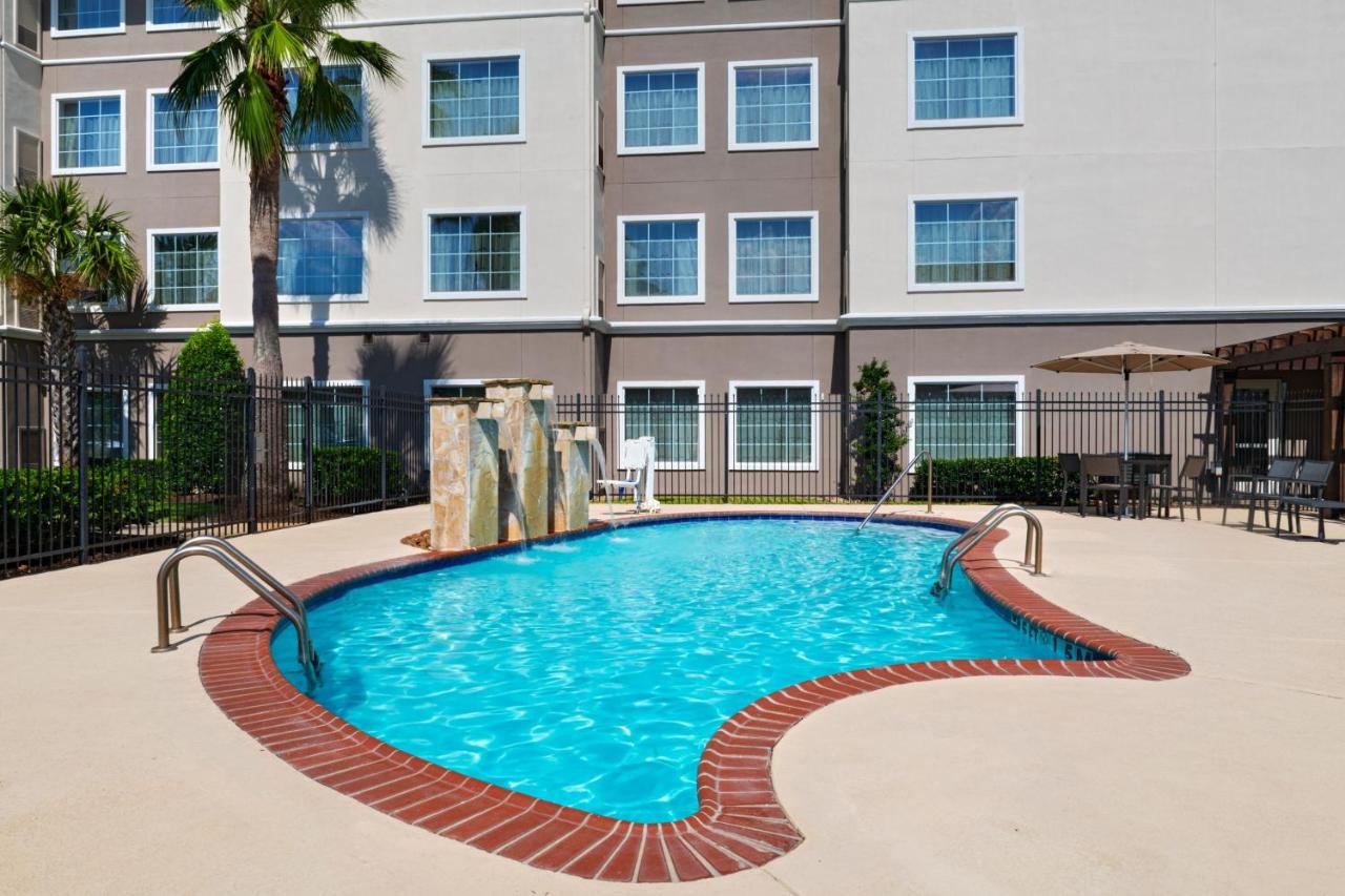 | Residence Inn Beaumont