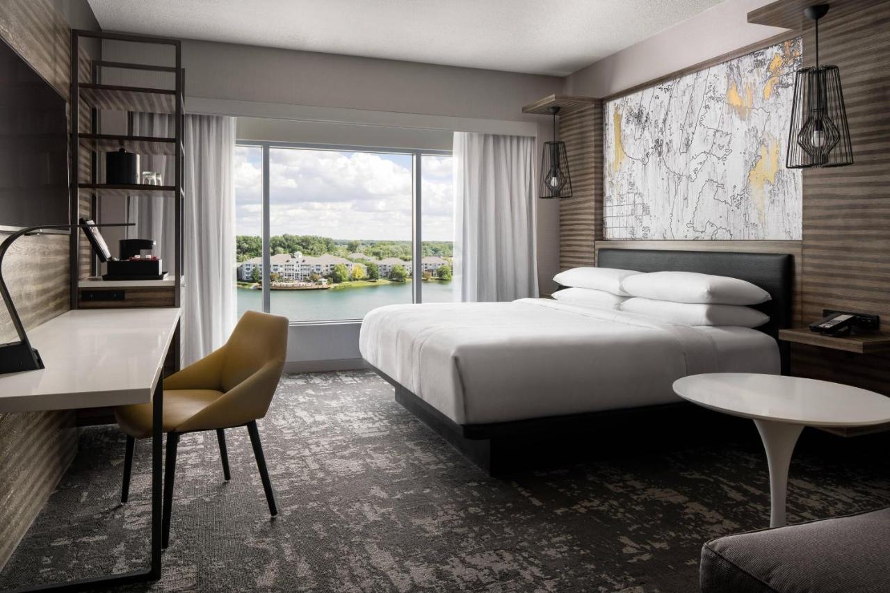 Guest room, 1 King, Sofa bed, Lake view, Balcony at Marriott Indianapolis North