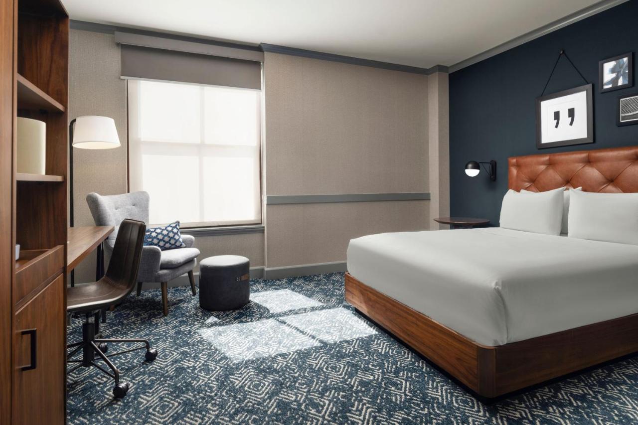 Guest Room, 1 King at Four Points by Sheraton San Jose Downtown