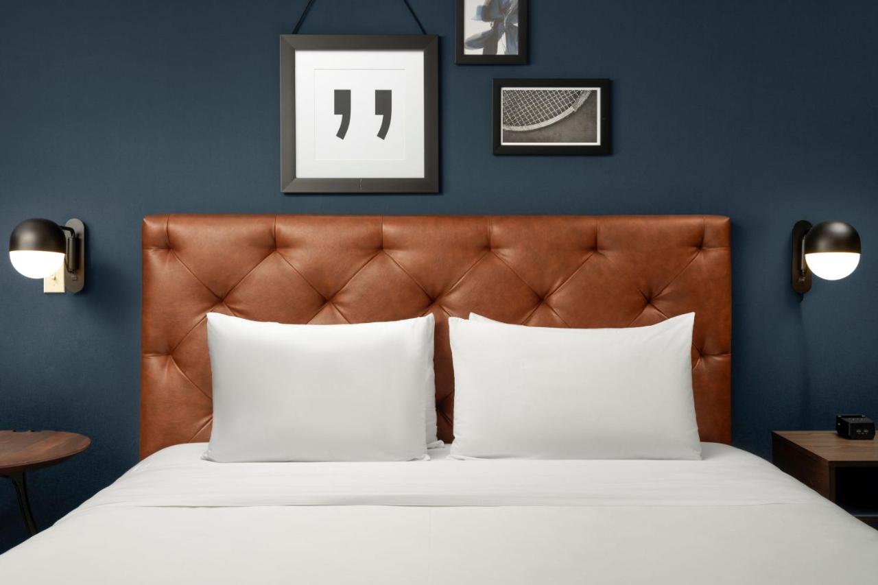 Guest Room, 1 King at Four Points by Sheraton San Jose Downtown