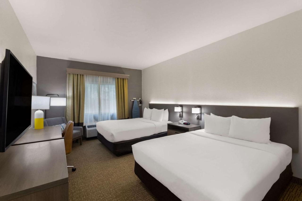 Queen Room with Two Queen Beds - Accessible/Non-Smoking at Comfort Inn & Suites Beeville