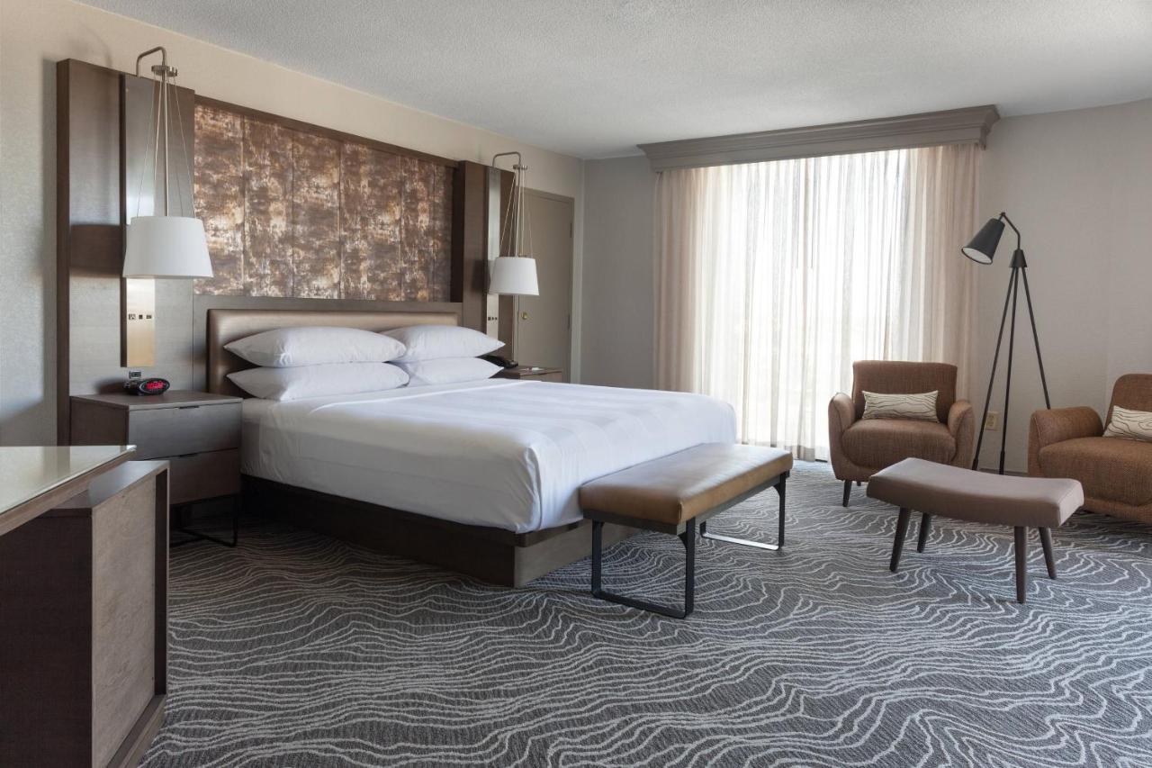 | Marriott Orlando Airport Lakeside