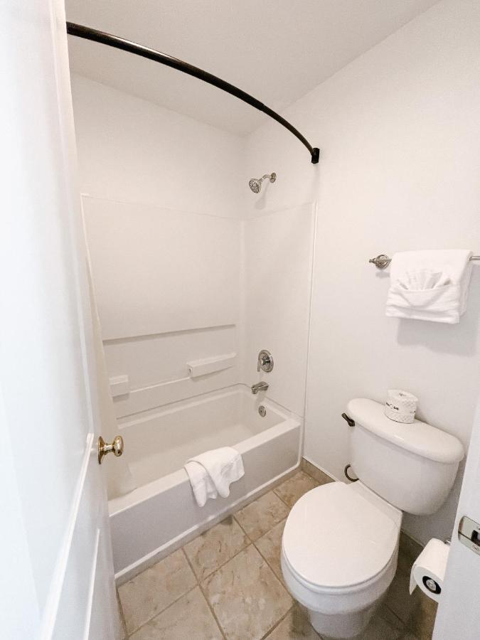 | Northside School Bed & Breakfast