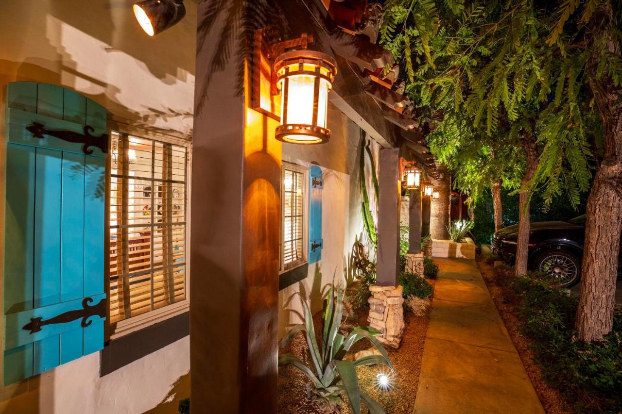  | Old Ranch Inn - Adults Only 21 & Up