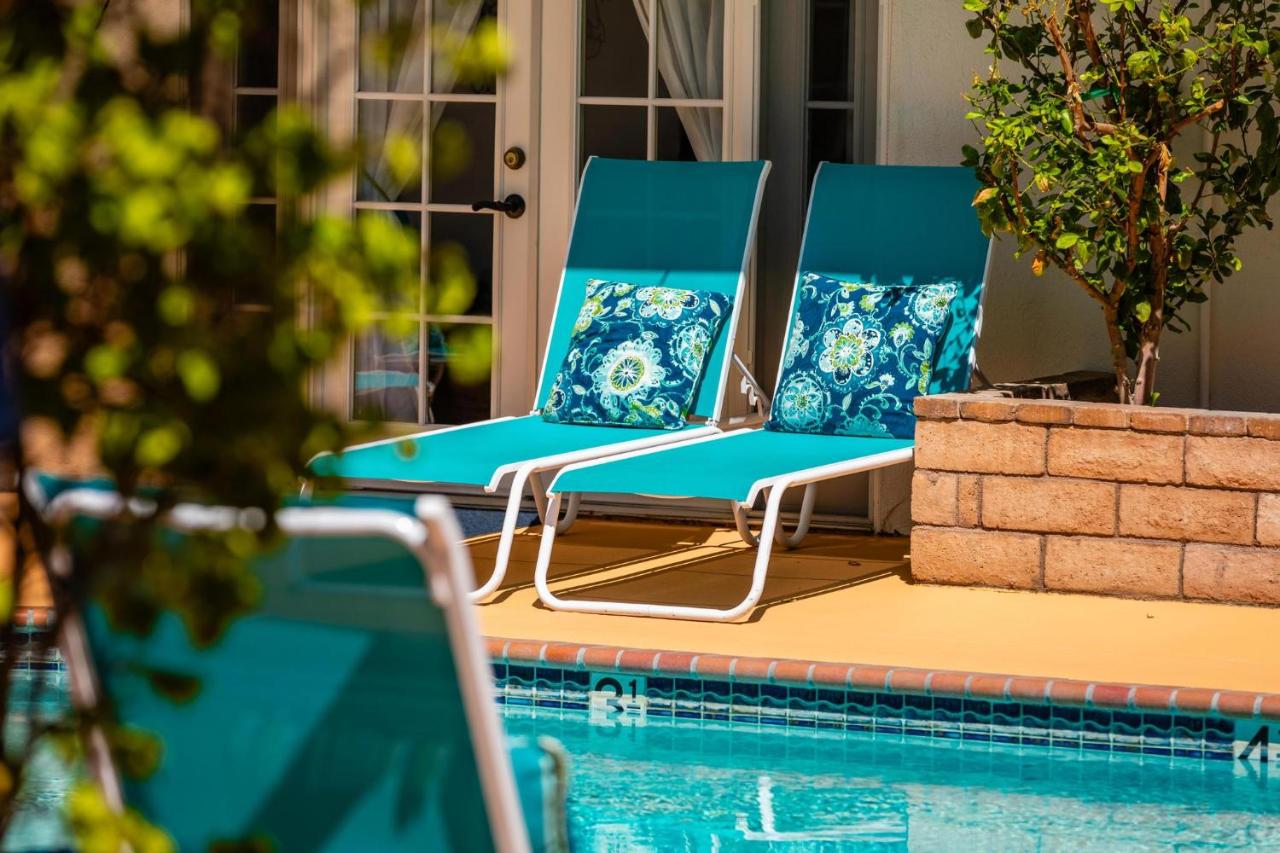  | Old Ranch Inn - Adults Only 21 & Up