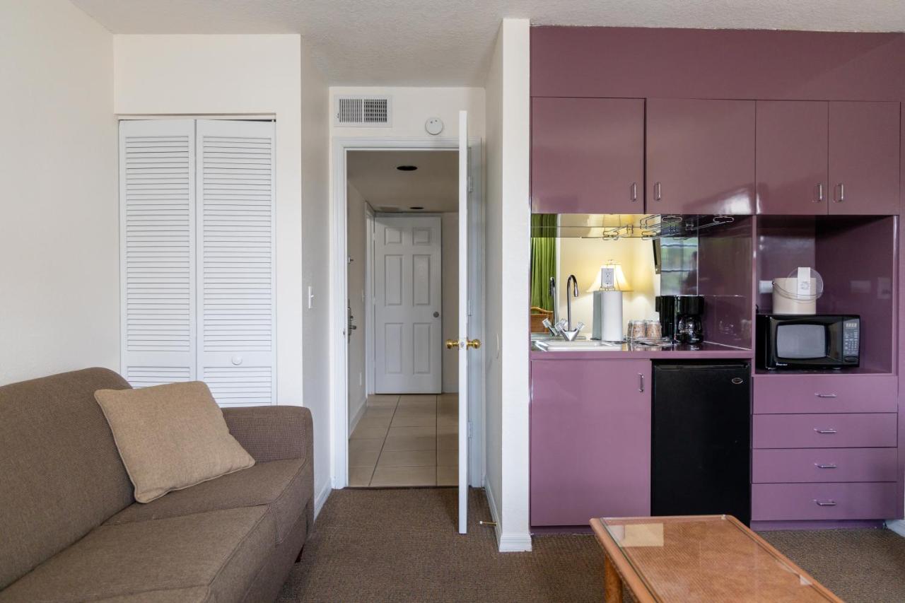 Junior Suite - Non Smoking at Legacy Vacation Resorts - Kissimmee/Orlando