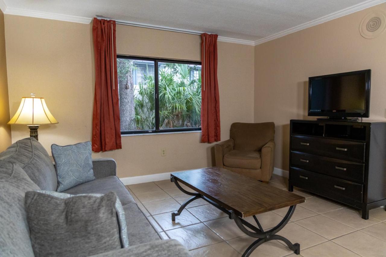Two-Bedroom Suite - Non Smoking at Legacy Vacation Resorts - Kissimmee/Orlando