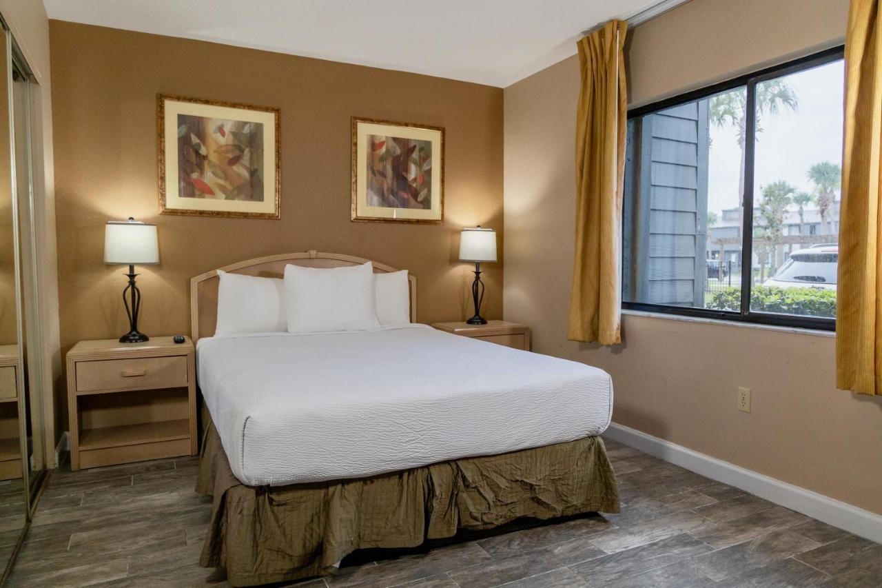 Two-Bedroom Suite - Non Smoking at Legacy Vacation Resorts - Kissimmee/Orlando