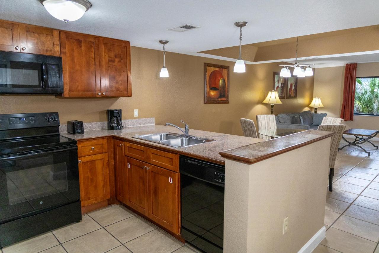 Two-Bedroom Suite - Non Smoking at Legacy Vacation Resorts - Kissimmee/Orlando