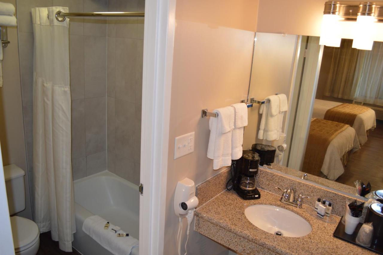  | Laramie Valley Inn