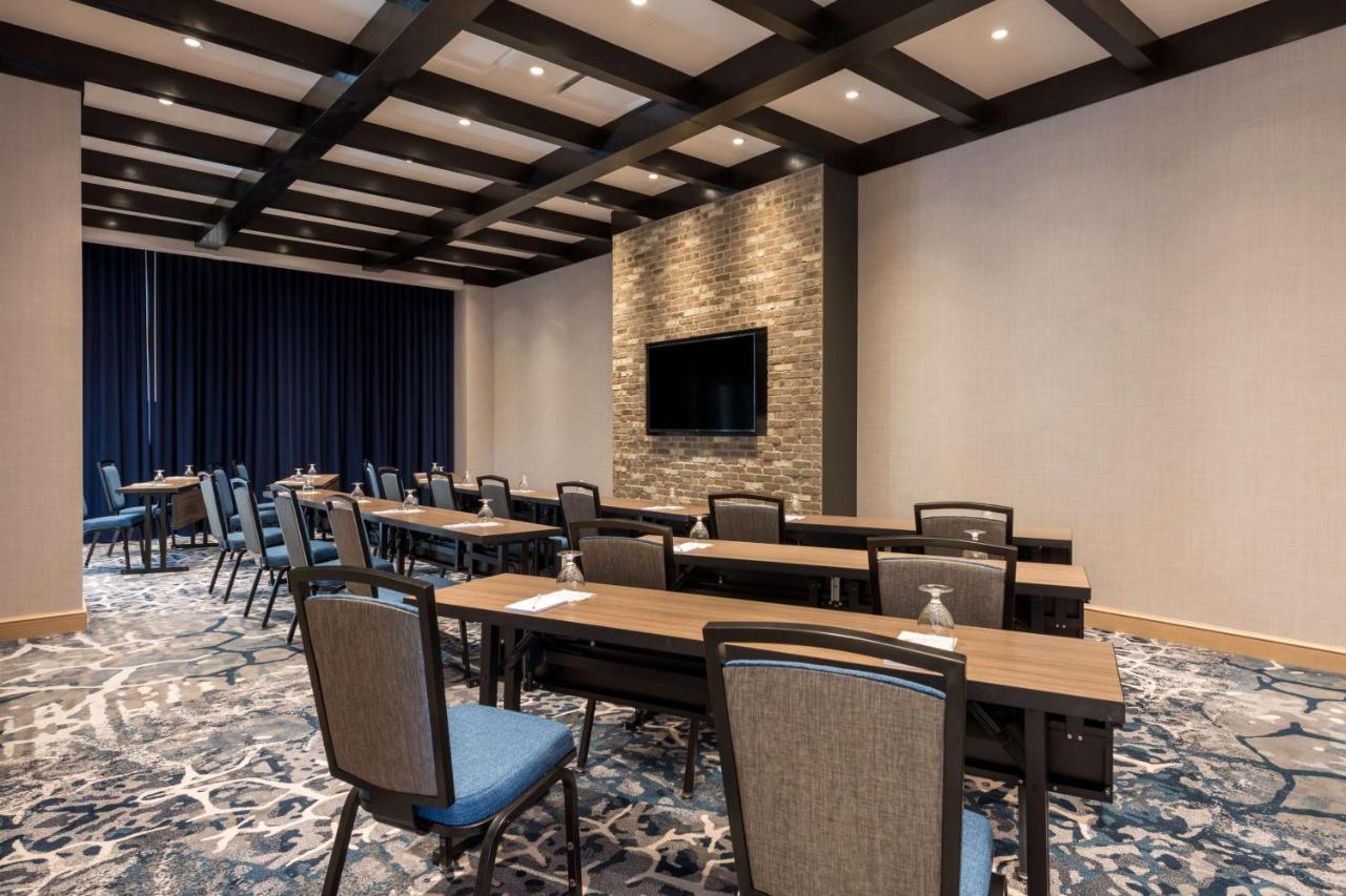 | Hilton Garden Inn Boston Canton, Ma