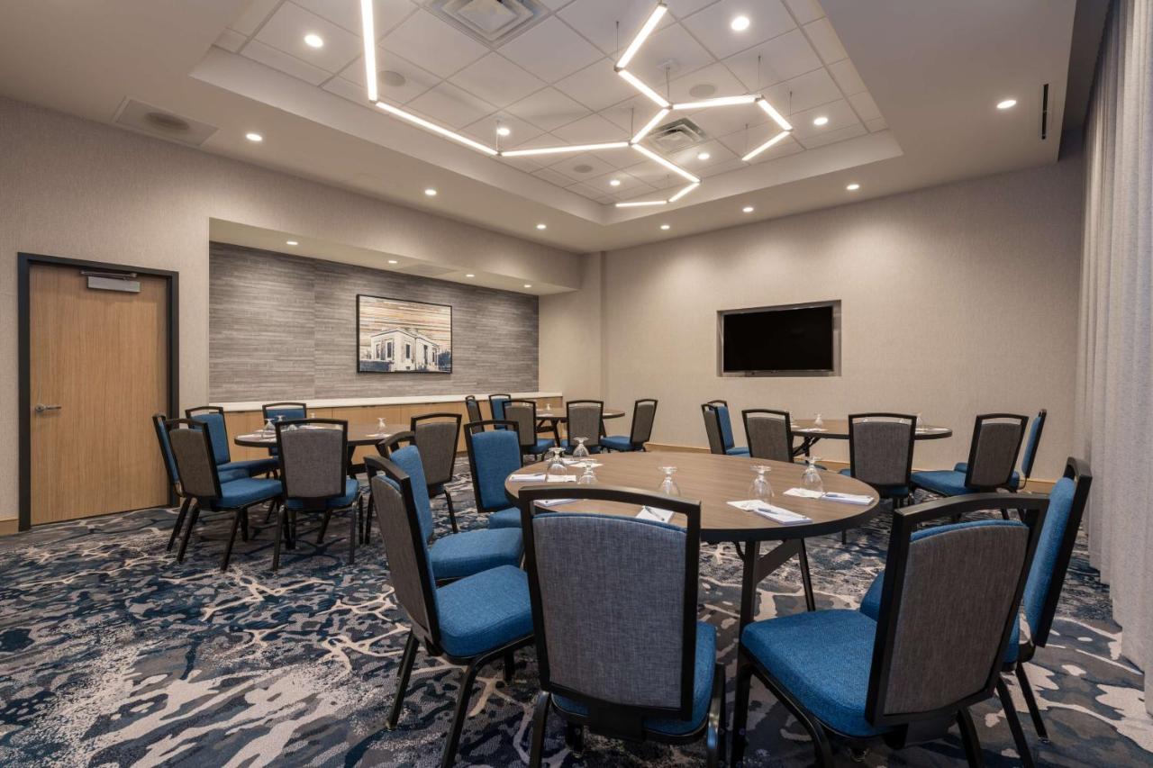 | Hilton Garden Inn Boston Canton, Ma