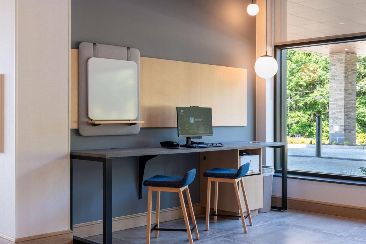 | Hilton Garden Inn Boston Canton, Ma