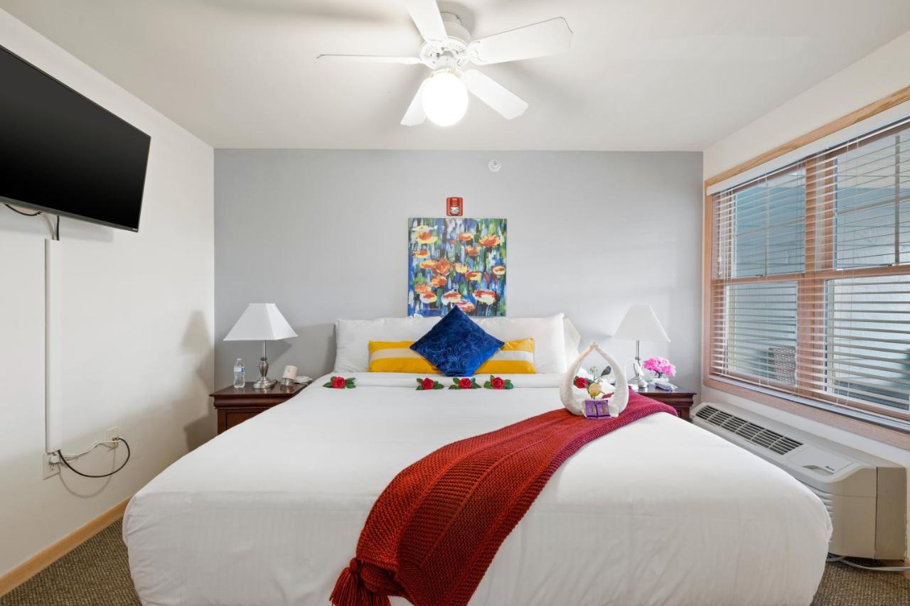  | Mill Creek Hotel