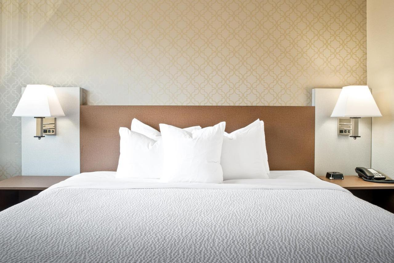 King Suite at English Inn of Charlottesville