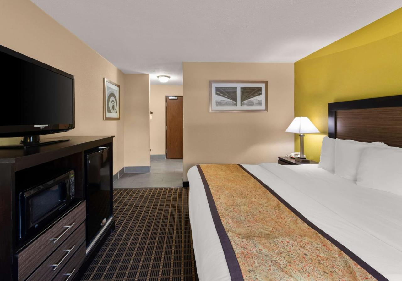  | Best Western Adena Inn