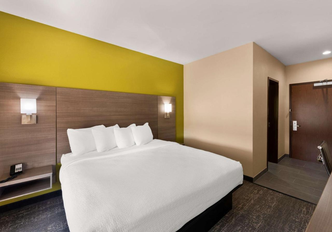  | Best Western Adena Inn