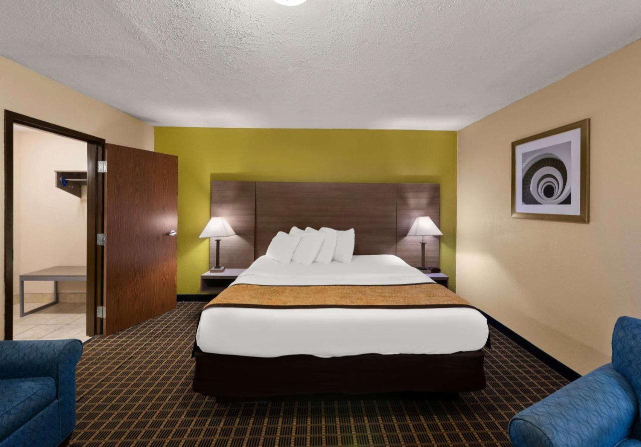  | Best Western Adena Inn
