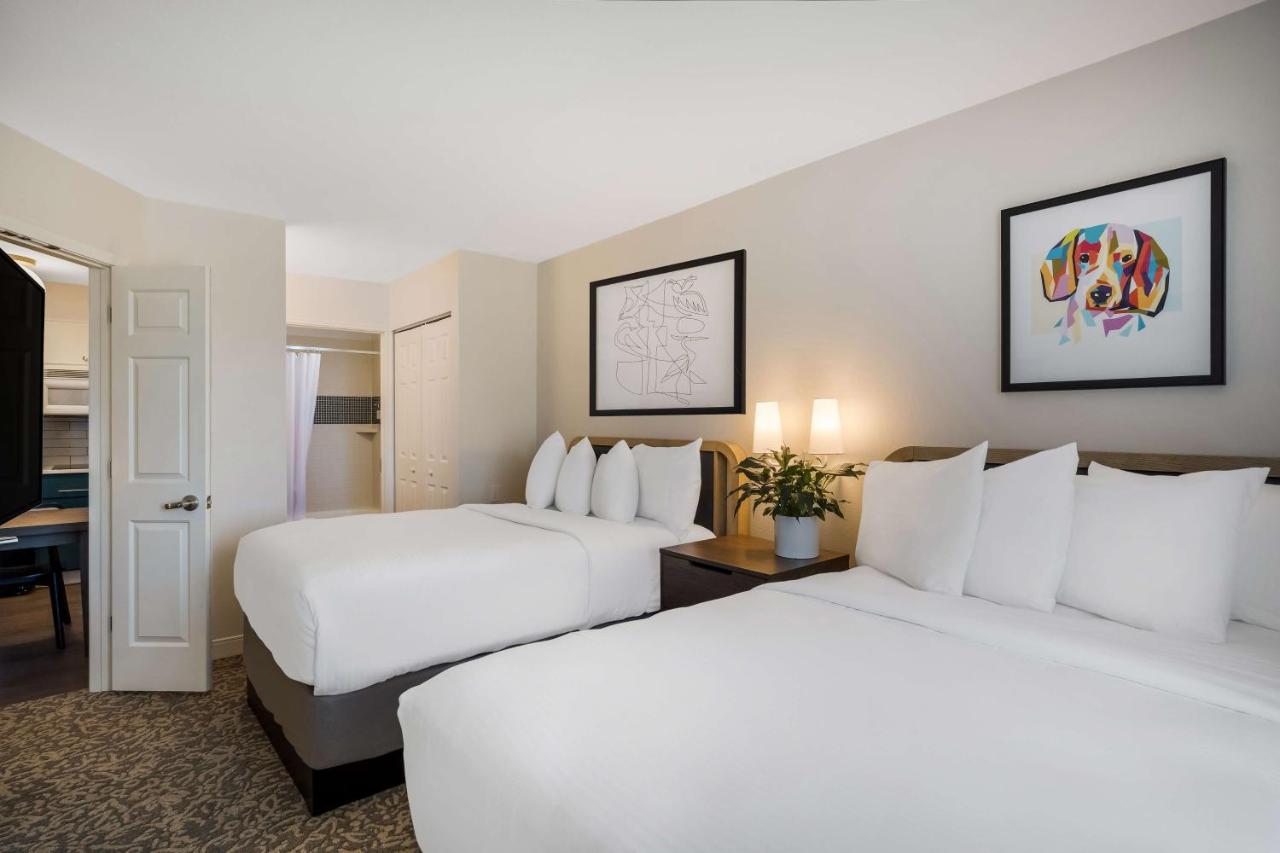 One-Bedroom Suite with Two Double Beds at Sonesta ES Suites Denver South Park Meadows