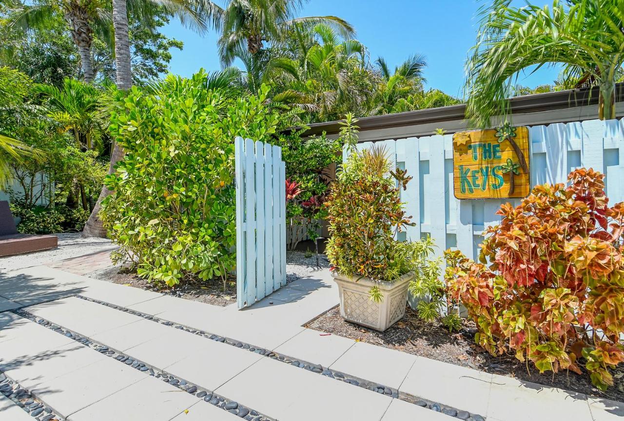  | Siesta Key Palms Resort