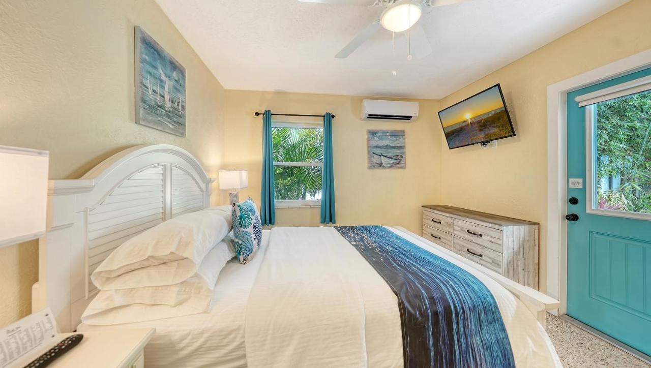  | Siesta Key Palms Resort