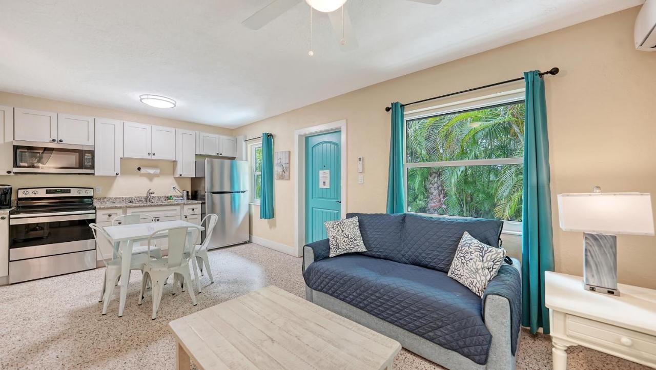  | Siesta Key Palms Resort
