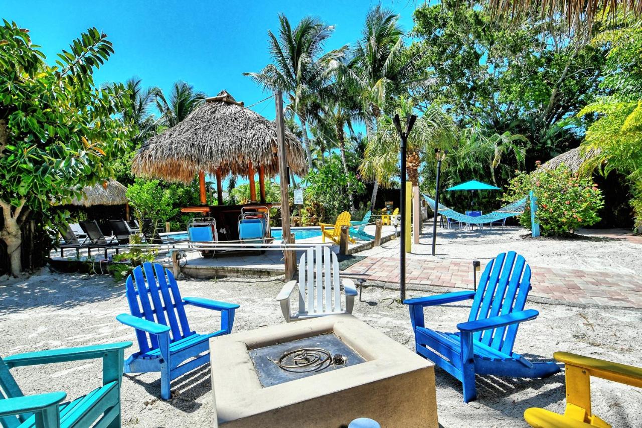  | Siesta Key Palms Resort