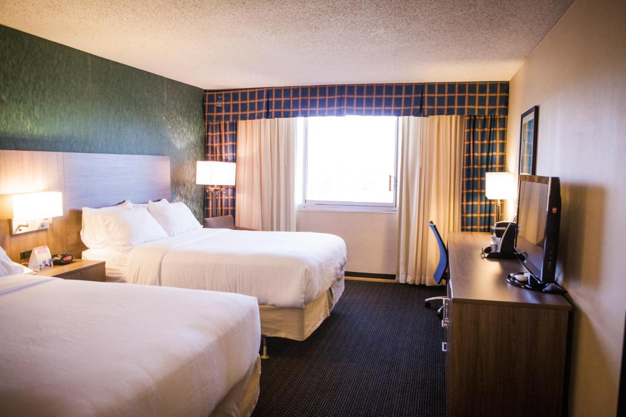 | Holiday Inn Des Moines-Downtown-Mercy Campus, an IHG Hotel
