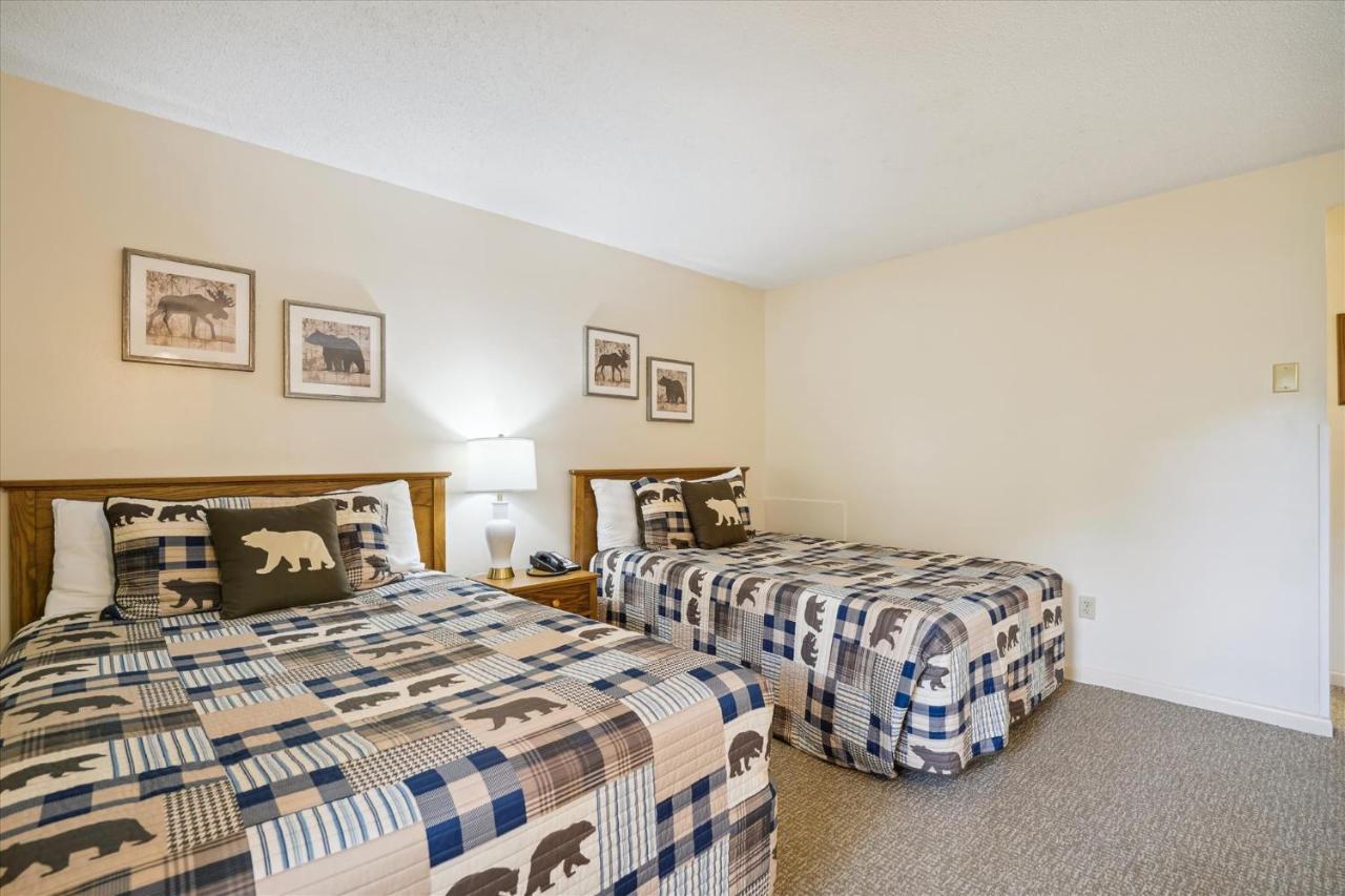 | Cedarbrook Hotel Room w/2 doubles 101