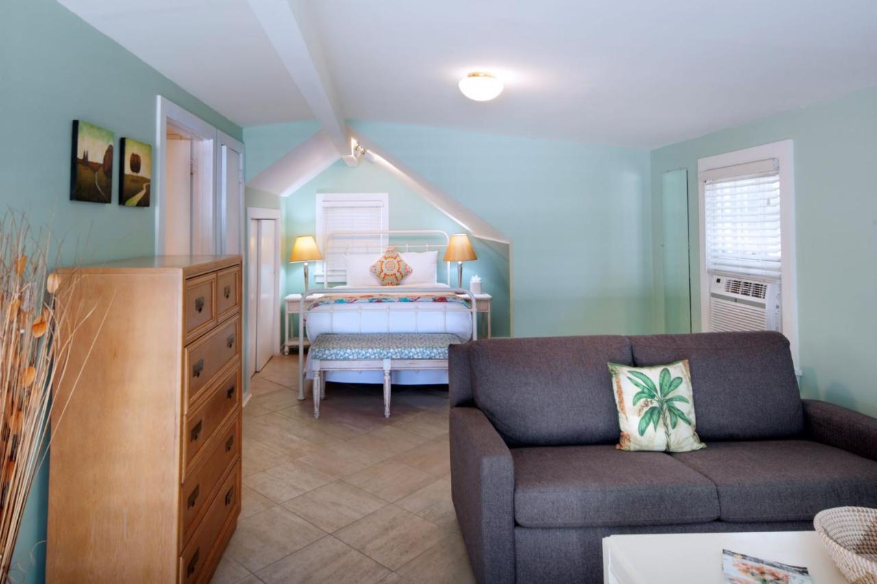 Premier Suite at Westwinds Inn