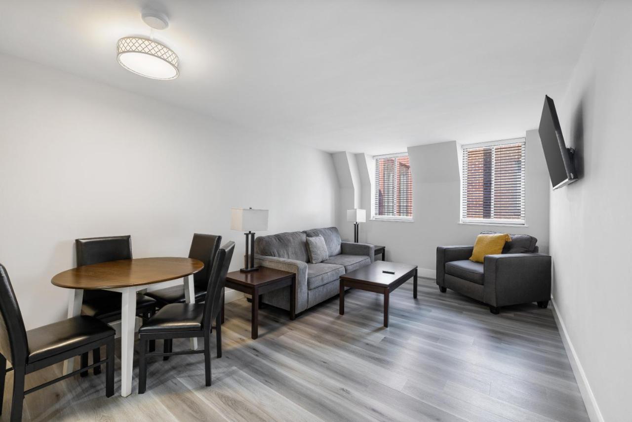 | Georgetown Residences by LuxUrban
