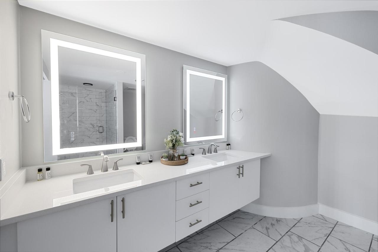 | Georgetown Residences by LuxUrban