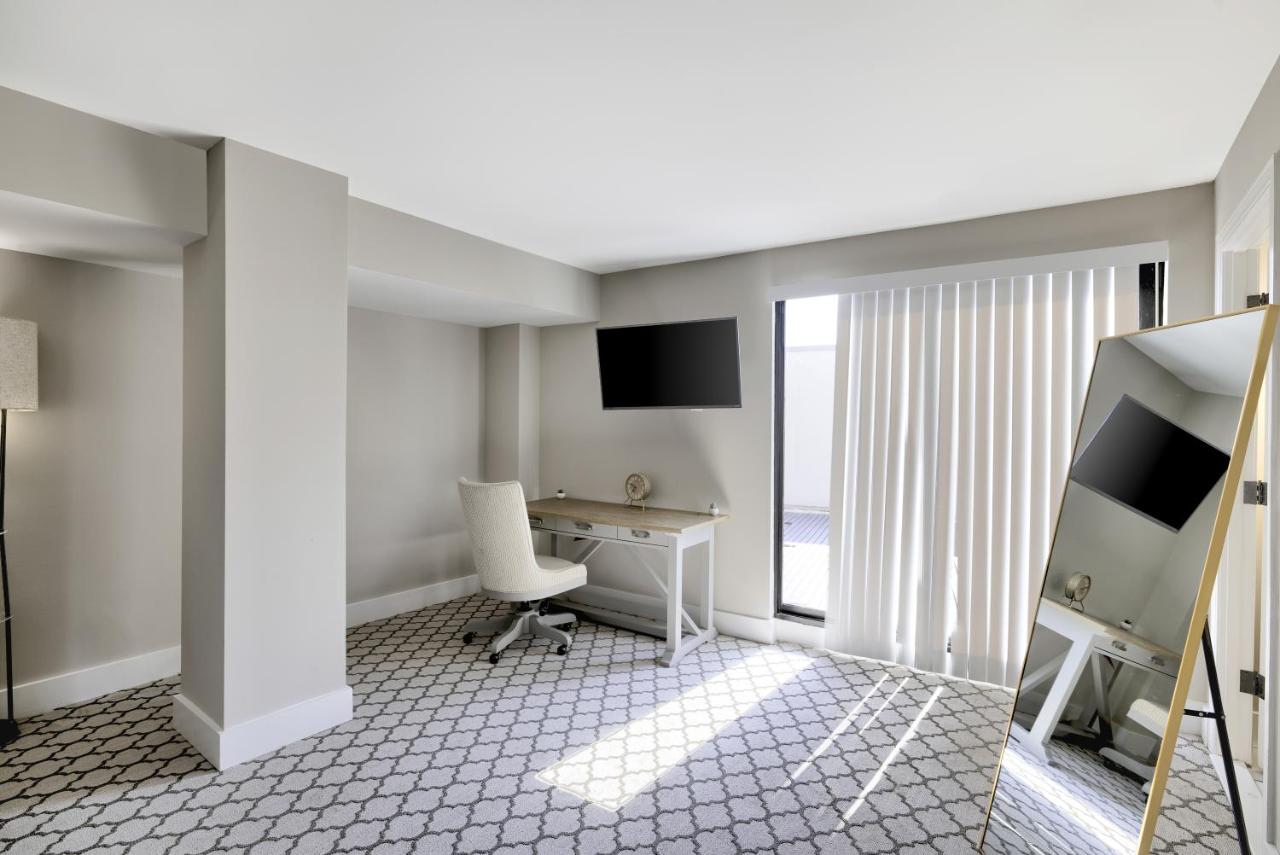 | Georgetown Residences by LuxUrban