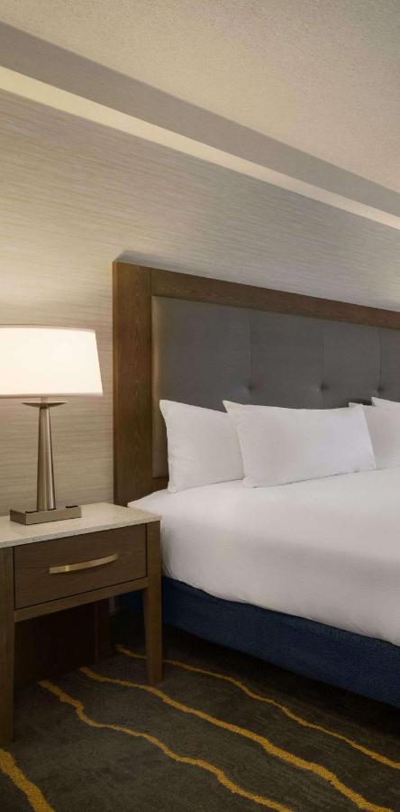 Queen Room - Non-Smoking at DoubleTree by Hilton Hotel Albuquerque