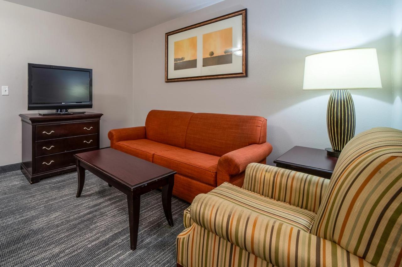 King One-Bedroom Suite at Country Inn & Suites by Radisson, Ontario at Ontario Mills, CA