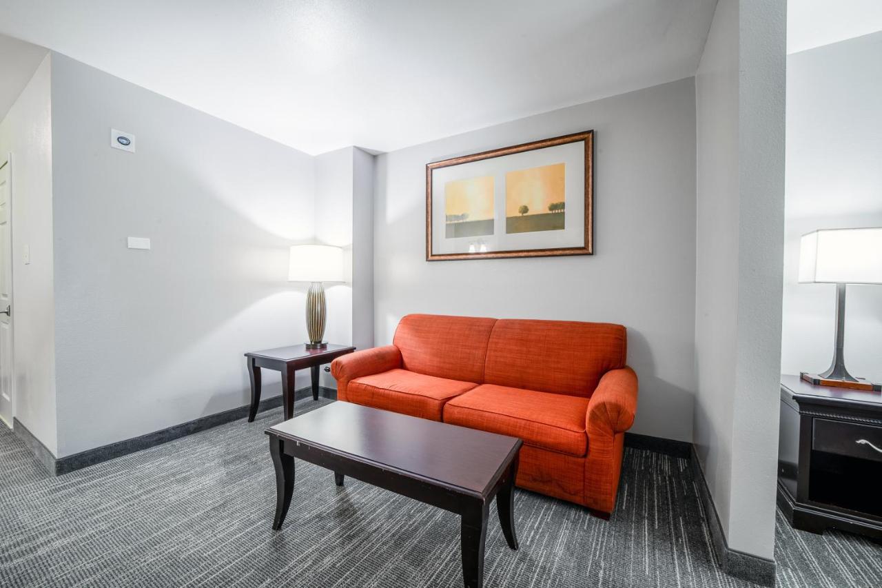 One-Bedroom King Suite with Roll In Shower - Non-Smoking at Country Inn & Suites by Radisson, Ontario at Ontario Mills, CA