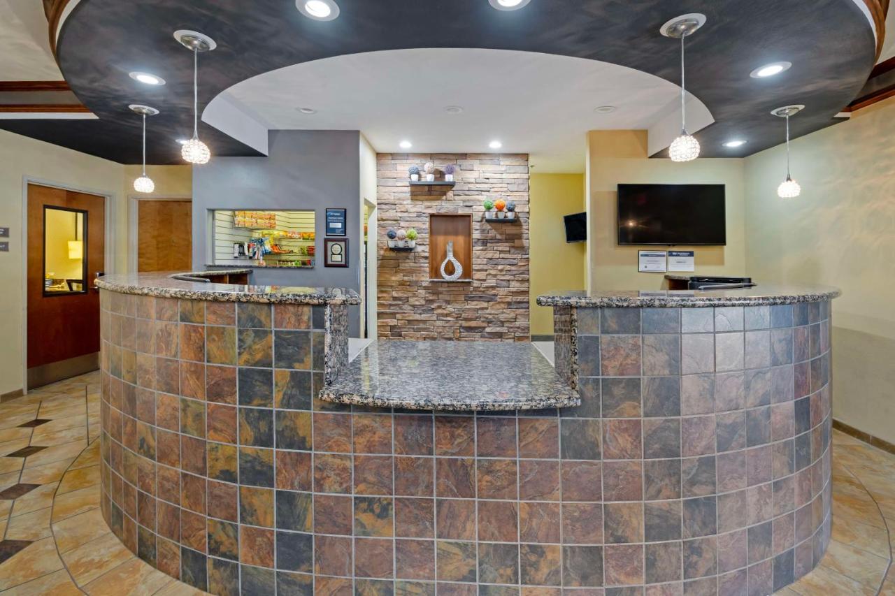 | Best Western Plus Guymon Hotel & Suites