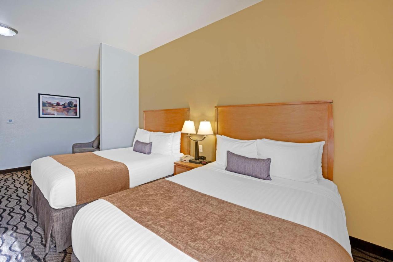 | Best Western Plus Guymon Hotel & Suites