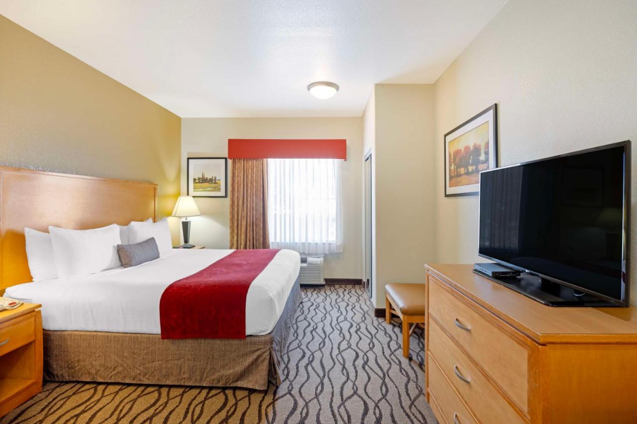 | Best Western Plus Guymon Hotel & Suites