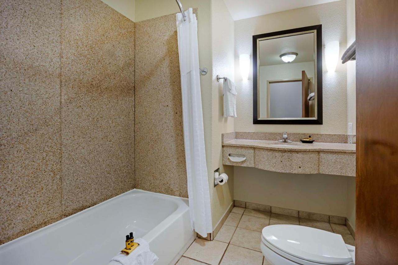 | Best Western Plus Guymon Hotel & Suites