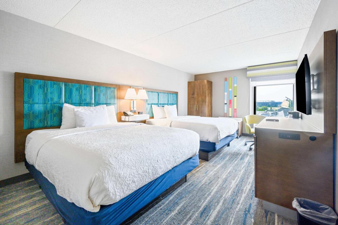 Double Room with Two Double Beds - Non-Smoking at Hampton Inn St. Louis/Westport