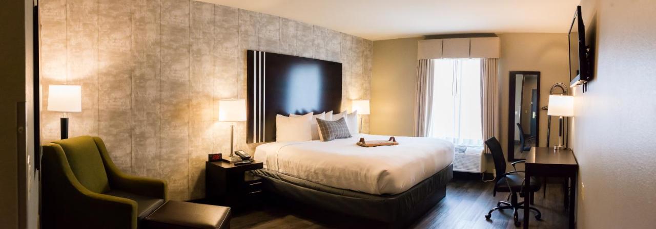 King Room at Distill-Inn