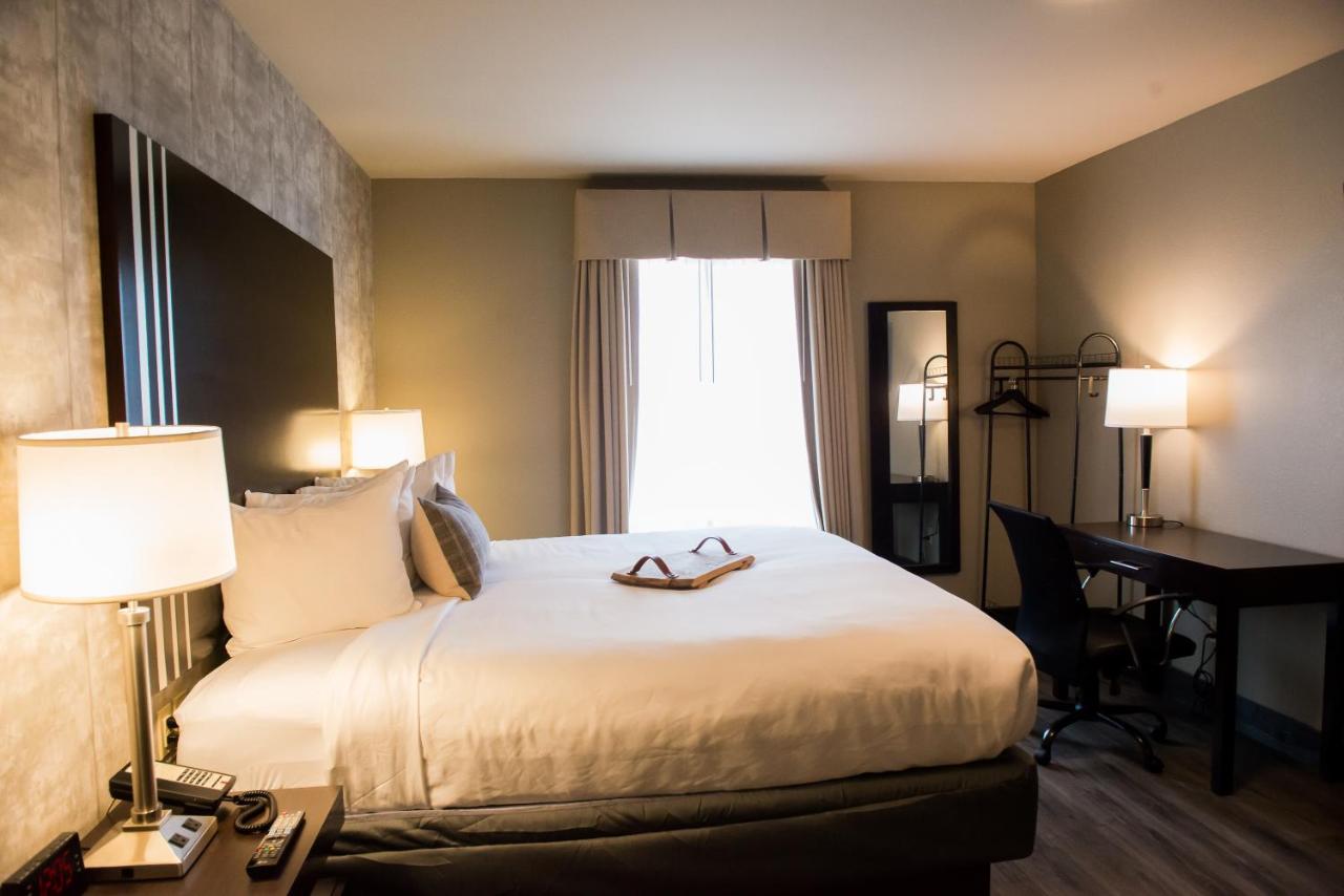 King Room at Distill-Inn