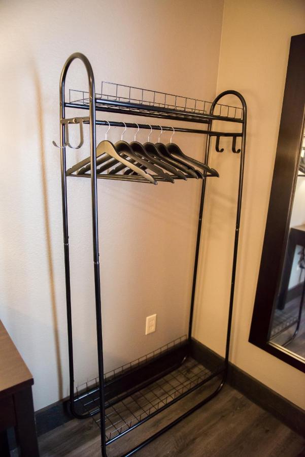 Deluxe Suite at Distill-Inn