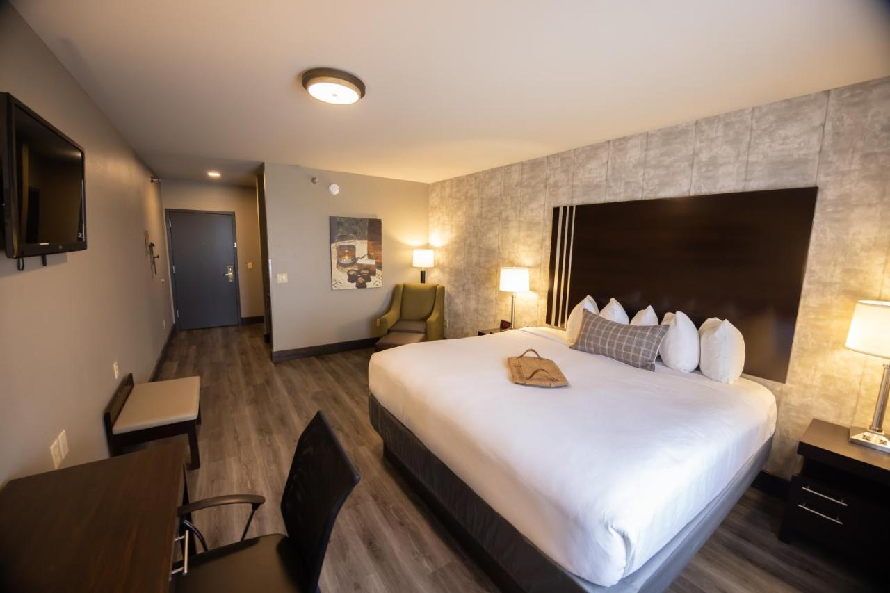 King Room at Distill-Inn