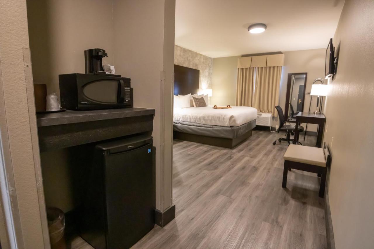 King Room at Distill-Inn