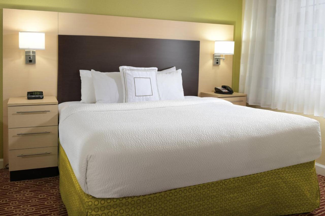 | TownePlace Suites by Marriott Lake Jackson Clute