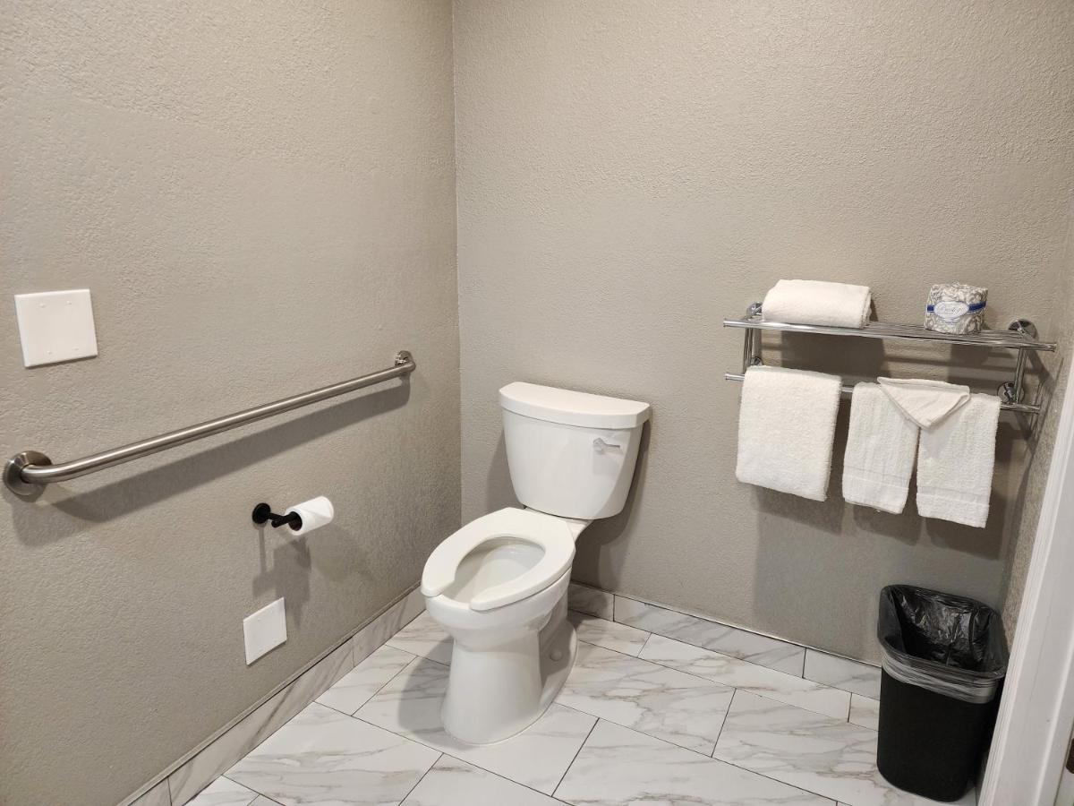 | Motel 6 Sacramento, CA - Natomas