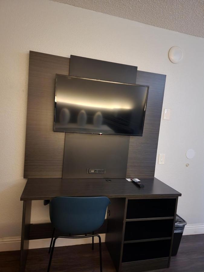| Motel 6 Sacramento, CA - Natomas
